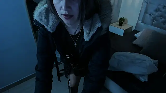 Snapshot of escarleth__ chatting on 02.25.26 escarleth online show from 02.25.26