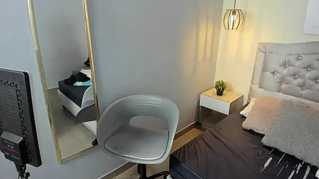 Snapshot of escarleth__ chatting on 03.03.26 escarleth online show from 03.03.26