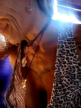 Snapshot of sabinytahot chatting on 02.19.25 sabinytahot online show from 02.19.25