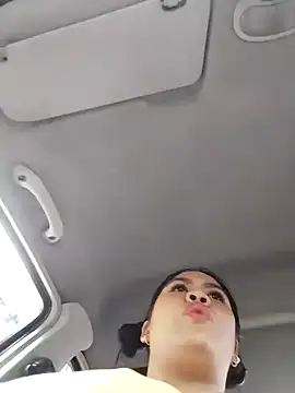 Miia grand online show from 02.06.25