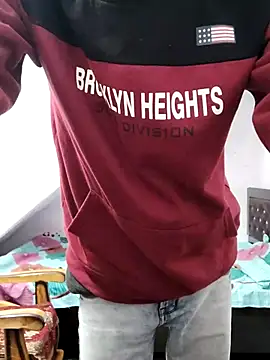 Snapshot of Habibi_big_b chatting on 12.27.24 Habibi big b online show from 12.27.24