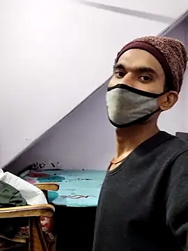 Snapshot of Habibi_big_b chatting on 01.20.25 Habibi big b online show from 01.20.25