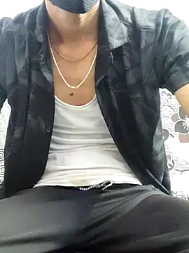 Snapshot of Habibi_big_b chatting on 03.16.25 Habibi big b online show from 03.16.25