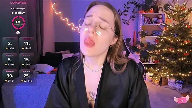 Snapshot of ami_amour_ chatting on 01.02.25 ami amour online show from 01.02.25