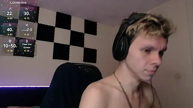 bryamado69 online show from 10.04.25