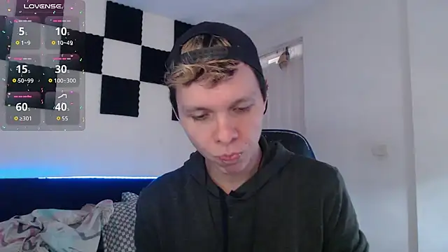 bryamado69 online show from 10.20.25