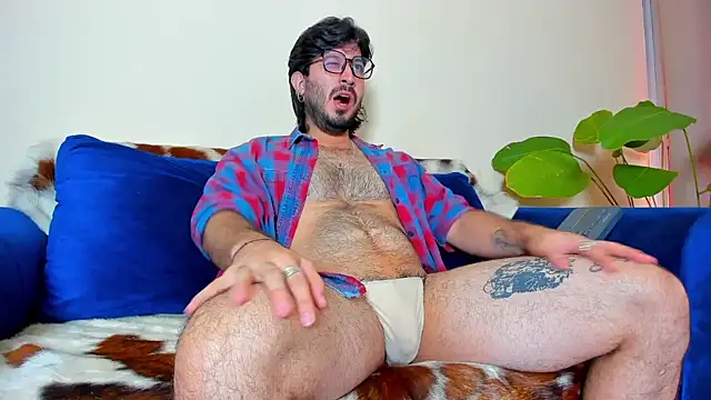 Ackerman Eren  online show from 02.15.25