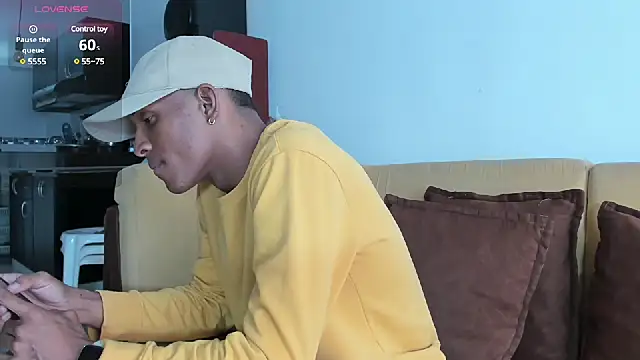 Snapshot of Adam_Byker chatting on 01.04.25 Adam Byker online show from 01.04.25