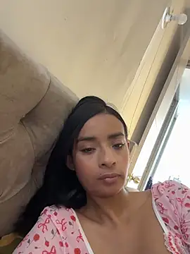 Laura fernandezII online show from 03.09.26