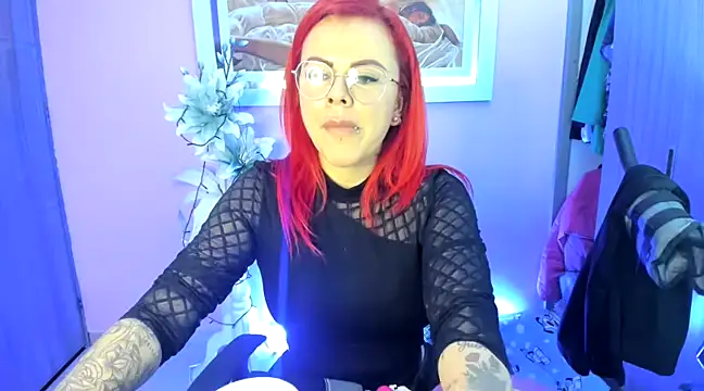 KAROL MILF online show from 03.18.25