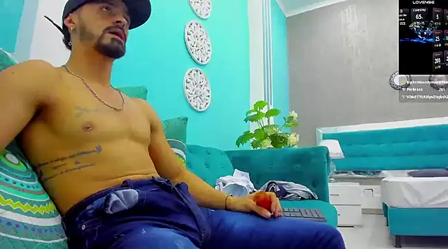 Snapshot of MAXIMUS_MASTE3 chatting on 12.29.24 MAXIMUS MASTE3 online show from 12.29.24