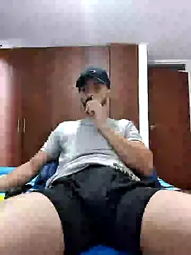 Snapshot of MAXIMUS_MASTE3 chatting on 02.09.25 MAXIMUS MASTE3 online show from 02.09.25