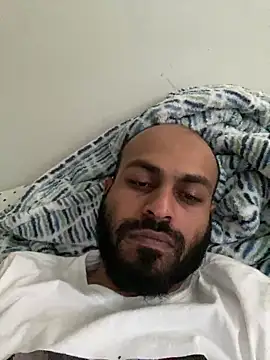 islandvybee55 online show from 03.15.25