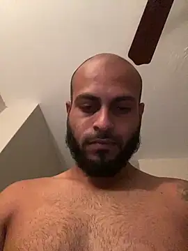 islandvybee55 online show from 03.05.26