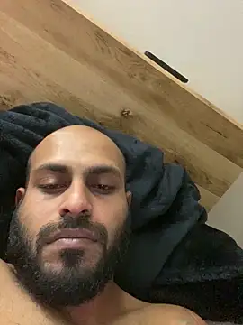 islandvybee55 online show from 03.19.26