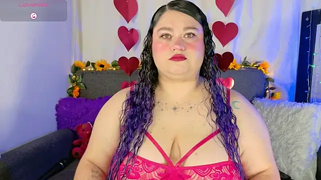 lunitaa0 online show from 02.15.26