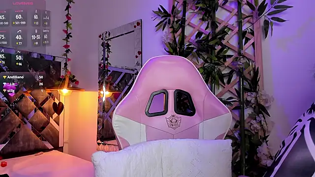 Snapshot of Nanachi_Cook chatting on 01.21.25 Nanachi Cook online show from 01.21.25