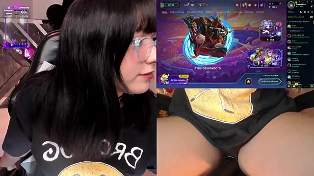 Snapshot of Nanachi_Cook chatting on 10.19.25 Nanachi Cook online show from 10.19.25