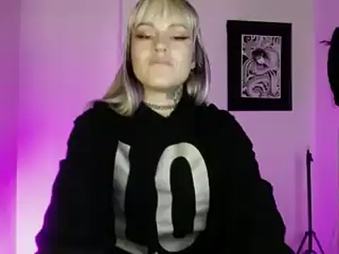 Snapshot of kim_jeins11 chatting on 01.29.25 kim jeins11 online show from 01.29.25