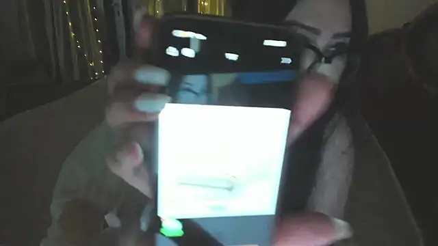 Snapshot of cutie_sakura chatting on 12.26.24 cutie sakura online show from 12.26.24