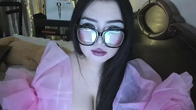 Snapshot of cutie_sakura chatting on 01.31.25 cutie sakura online show from 01.31.25