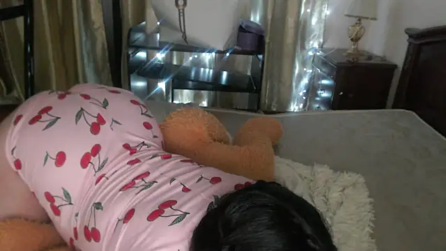 Snapshot of cutie_sakura chatting on 03.02.25 cutie sakura online show from 03.02.25