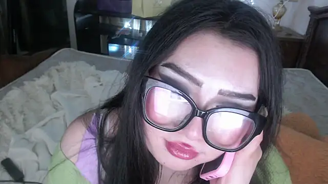 Snapshot of cutie_sakura chatting on 03.15.25 cutie sakura online show from 03.15.25