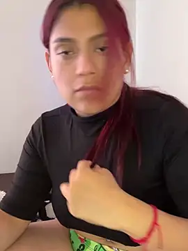 Snapshot of Aprilsmith2 chatting on 01.06.25 Aprilsmith2 online show from 01.06.25