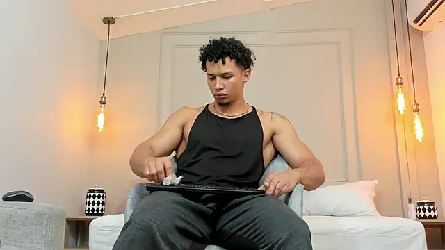 Dominick star online show from 01.28.25