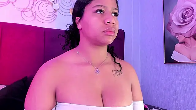 Sofi Fox  online show from 03.26.26