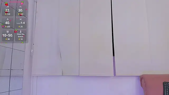 Snapshot of natalia_aguirre1 chatting on 01.29.25 natalia aguirre1 online show from 01.29.25