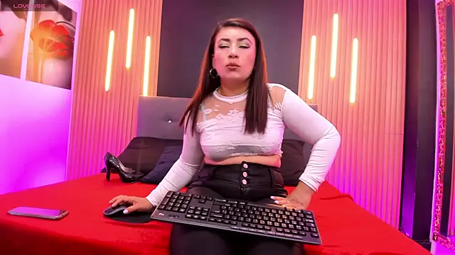 VickyJohnson1 online show from 07.11.26