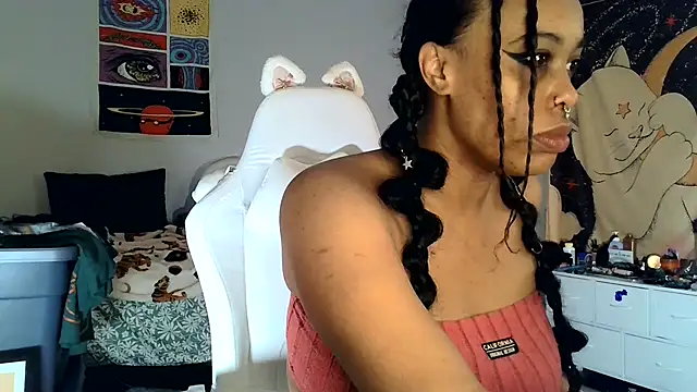 loveluna8 online show from 02.05.25