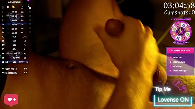 Snapshot of coupleofficial chatting on 02.02.25 coupleofficial online show from 02.02.25