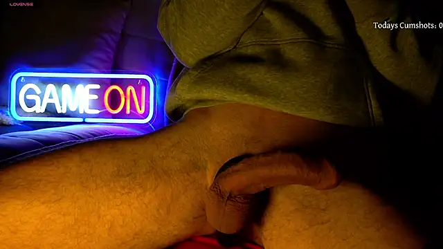 Snapshot of coupleofficial chatting on 09.26.25 coupleofficial online show from 09.26.25