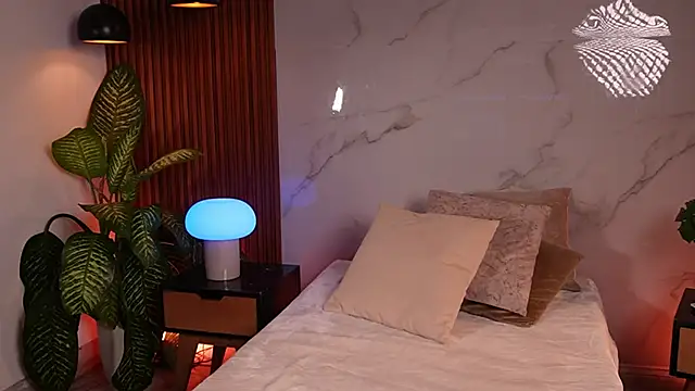 lexiee grey  online show from 05.16.26