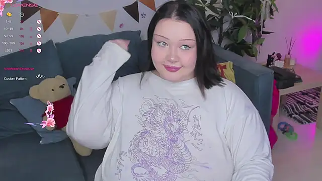 LilyBelll online show from 09.25.25