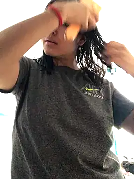 EmmaRossem online show from 10.04.25