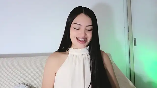 Sweet-Sophiee online show from 07.05.26