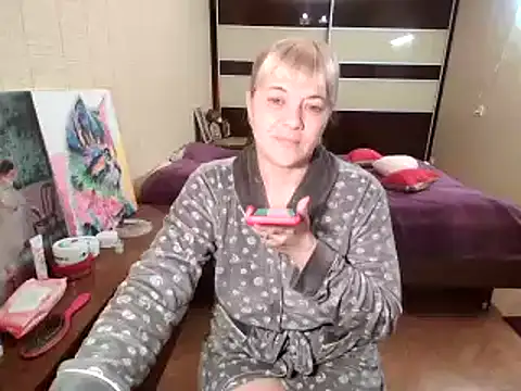 Lia Laguna77 online show from 10.15.25