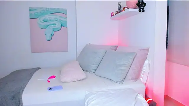 Alexis Rosse online show from 12.19.24