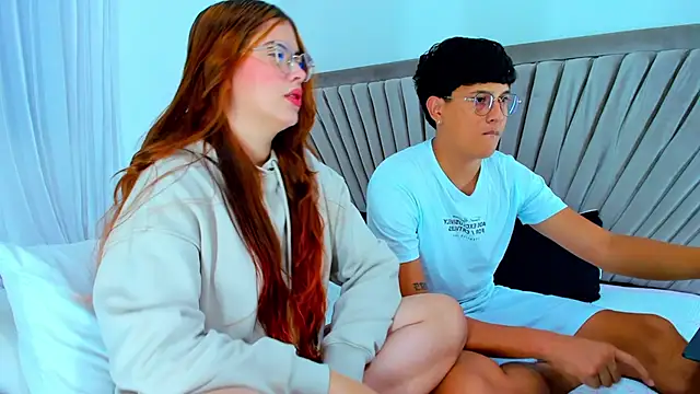 Snapshot of kittyandrick chatting on 03.18.25 kittyandrick online show from 03.18.25