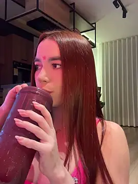 carolynnetrujillo online show from 11.09.25