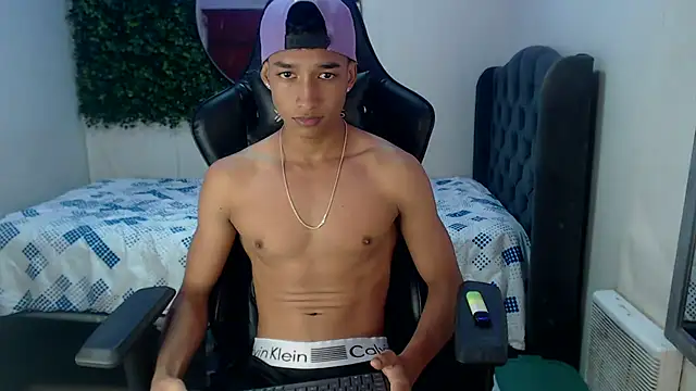 jose sexycumm online show from 01.29.25