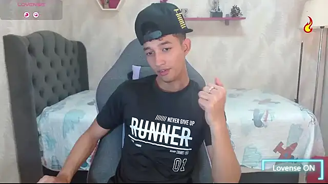 jose sexycumm online show from 03.21.25