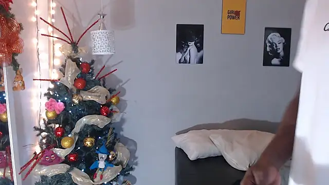 Kimandyuk online show from 12.31.24