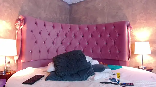 GabyPetit online show from 03.12.25