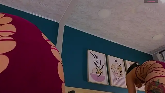 GabyPetit online show from 09.20.25