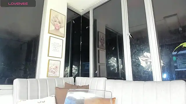 Megan Lim online show from 02.14.25