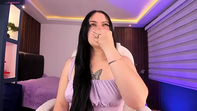 Lucy Smith2 online show from 12.05.24